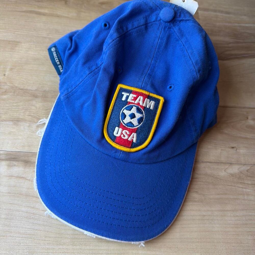 The cutest Team USA Soccer y2k vintage baseball cap NWT